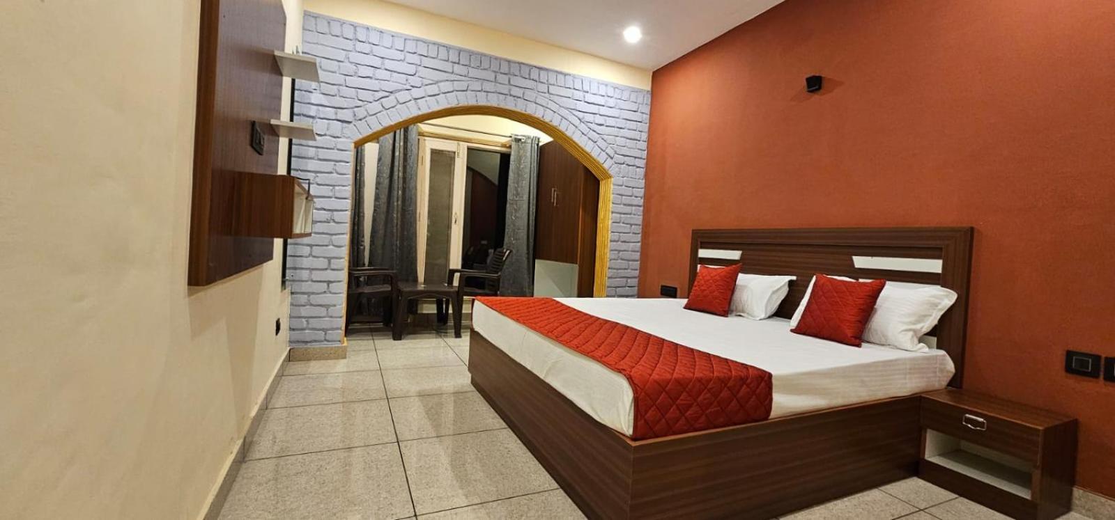 Golden Himalaya Homestay Kausani Exterior foto
